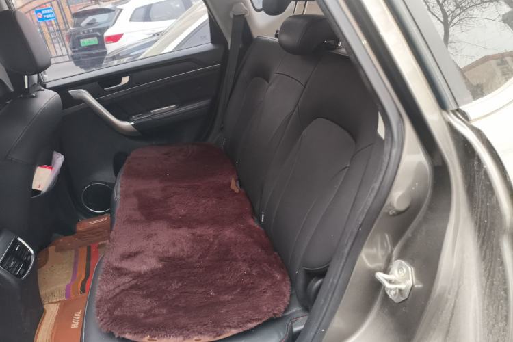 Used Haval M6 2019 1.5T DCT Two-Wheel Drive Value Edition China VI Standard Left Rear Seat