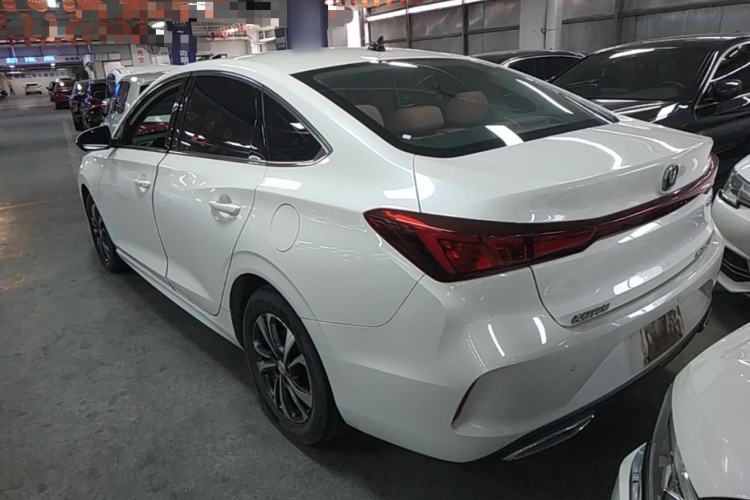 Used CHANGAN Eado 2022 PLUS Blue Whale NE 1.4T GDI DCT Prestige Edition
