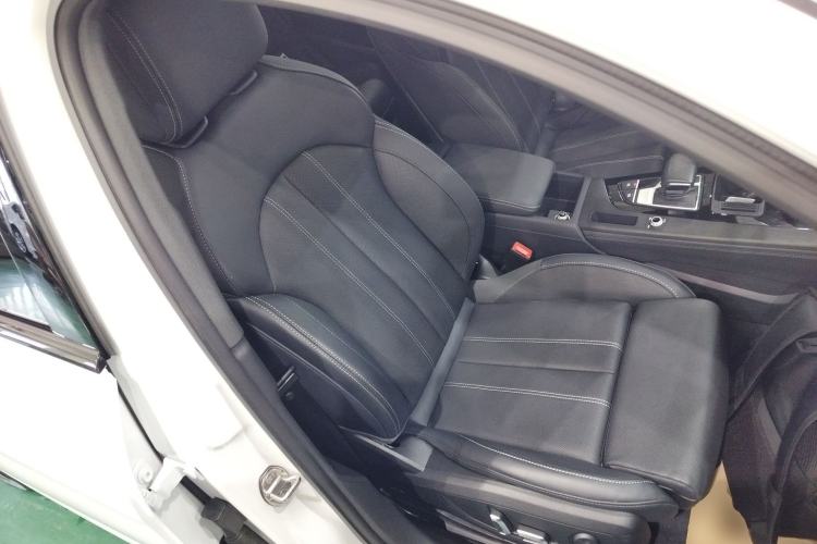 Used Audi A4L 2024 40 TFSI Luxury Dynamic Edition