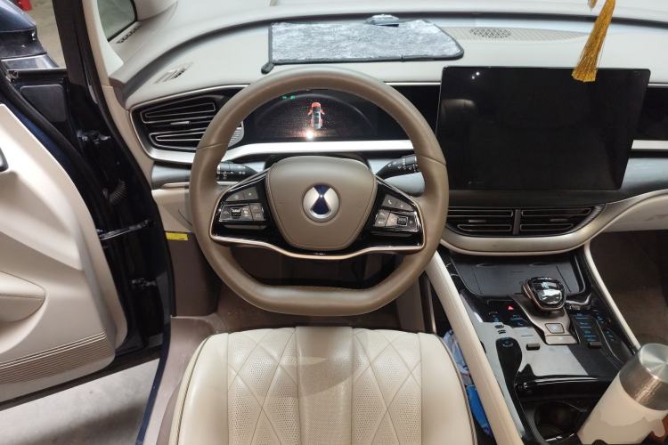 Used Denza D9 2022 DM-i 970 Four-Wheel Drive Prestige Model