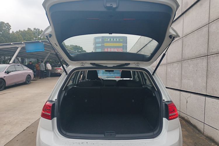 Used Volkswagen Golf 2016 230TSI Automatic Comfort Version