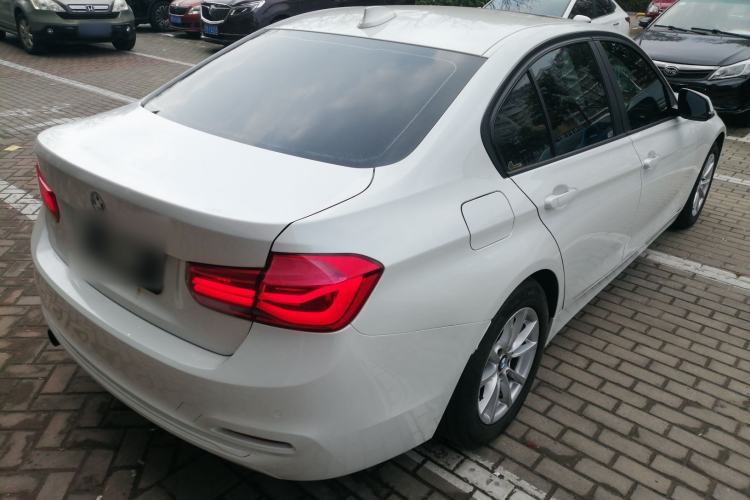 Used BMW 3 Series 2016 316i Fashion Model