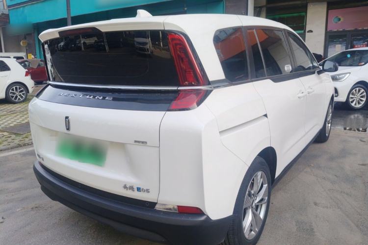 Used Bestune NAT 2023 PRO Comfortable Travel Battery-Swap Version 401km