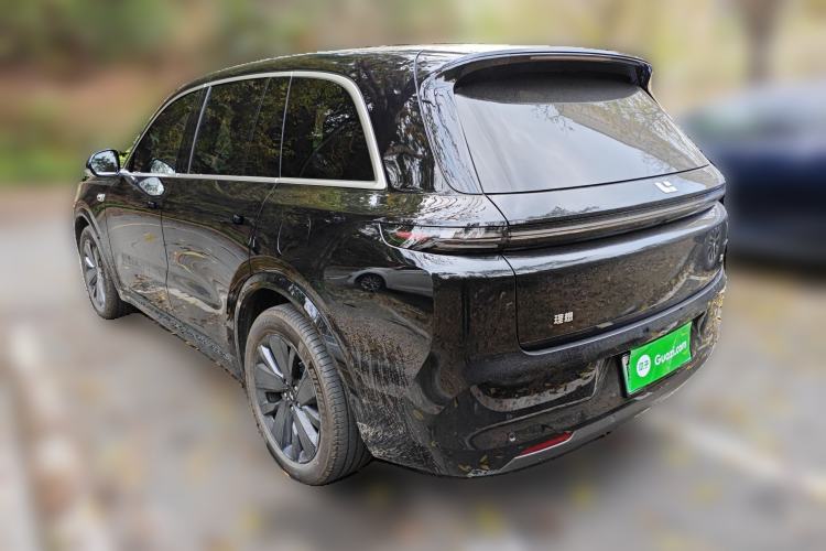 Used Li Auto L8 2025 Max Smart Refresh Edition
