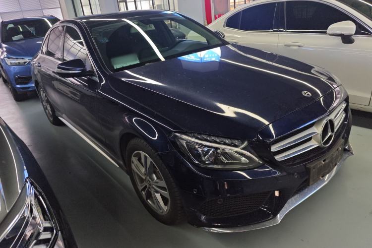 Used Mercedes-Benz C-Class 2018 C 200 L Sport Edition Front Right 45 Deg