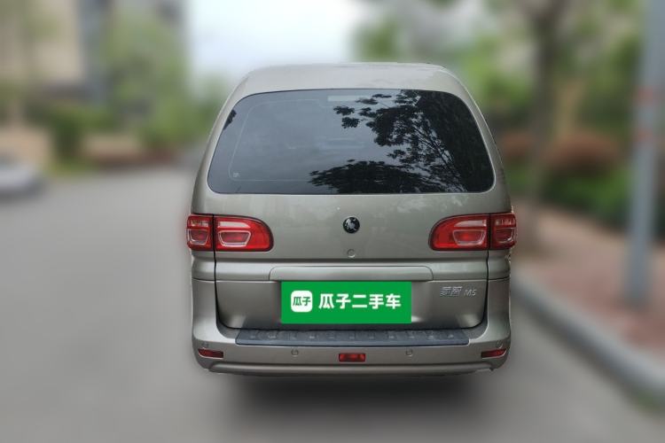 Used FORTHING Lingzhi 2022 M5 1.6L Practical Model 5 Seats