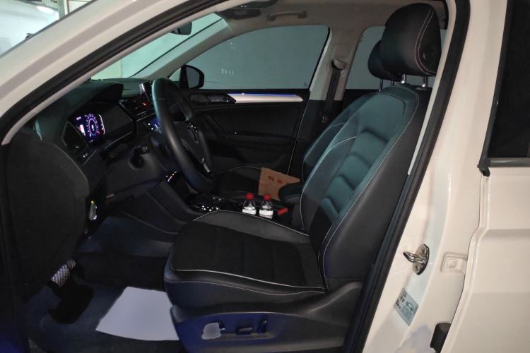 Used Volkswagen Tiguan L New Energy 2021 430 PHEV Plug-in Hybrid Flagship Edition Left Front Seat