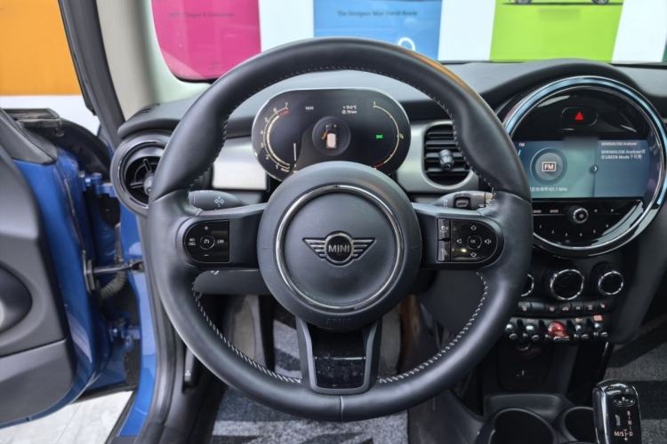 Used MINI MINI 2022 1.5T COOPER Artist