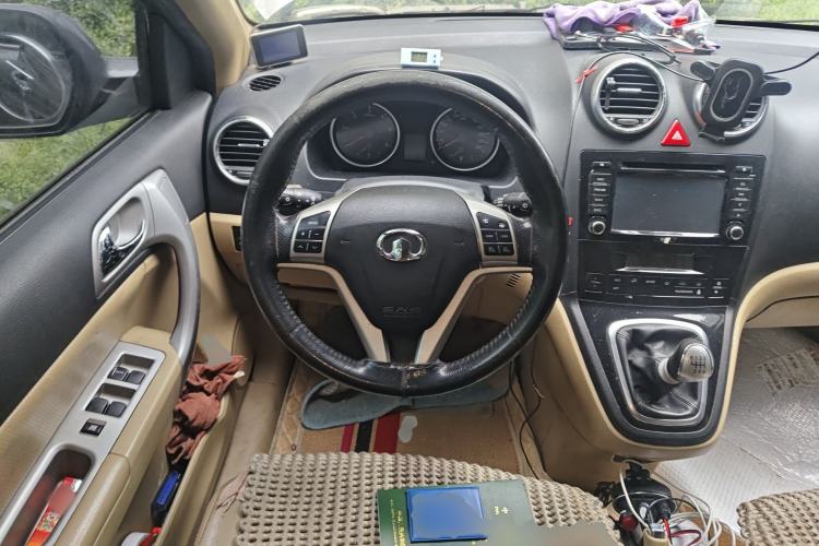 Used Haval H6 2011 Green Silence 2.0T Manual Two-Wheel Drive Elite Model Steering Wheel