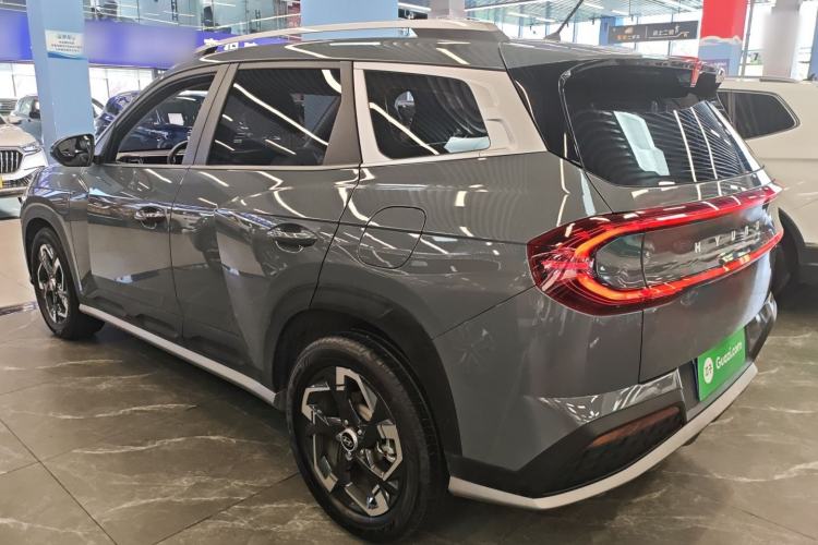 Used Hyundai ix35 2023 Musso 2.0L Deluxe Edition DLX
