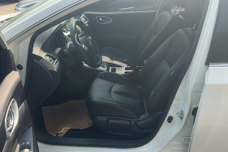 Used Nissan Sylphy 2019 1.6XV CVT Smart Connect Luxury Edition China VI Standard Left Front Seat