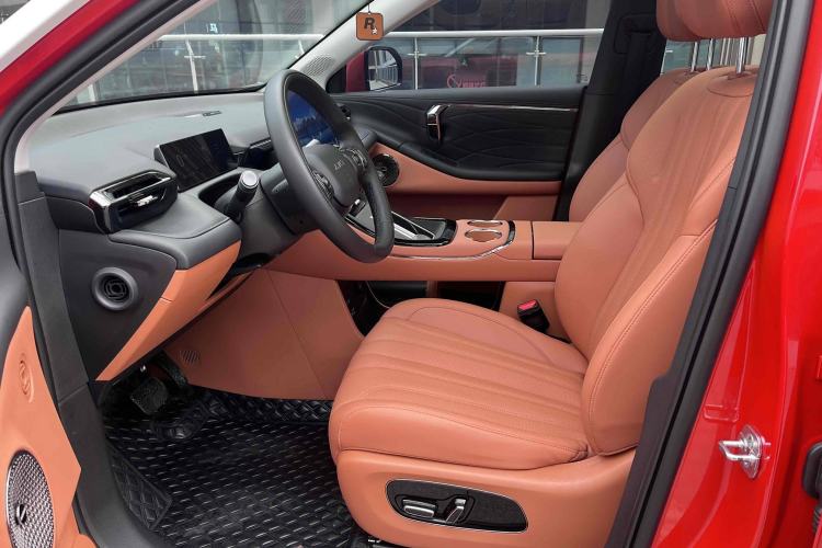 Used AION V 2024 Aion Tyrannosaurus 650 LiDAR Edition
