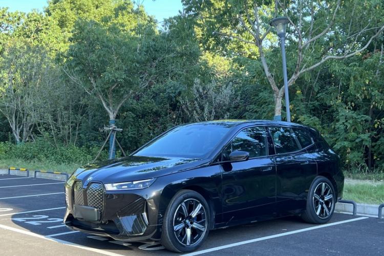 Used BMW iX 2022 xDrive40