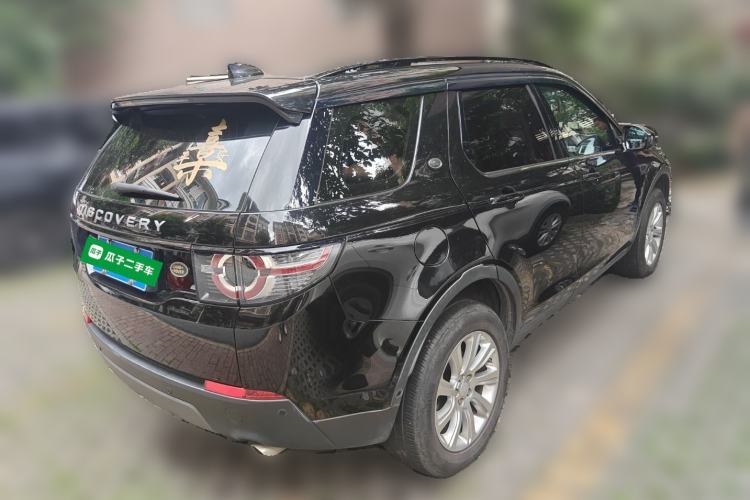 Used Land Rover Discovery Sport 2019 240 PS SE Version China VI Standard Rear Right 45 Deg