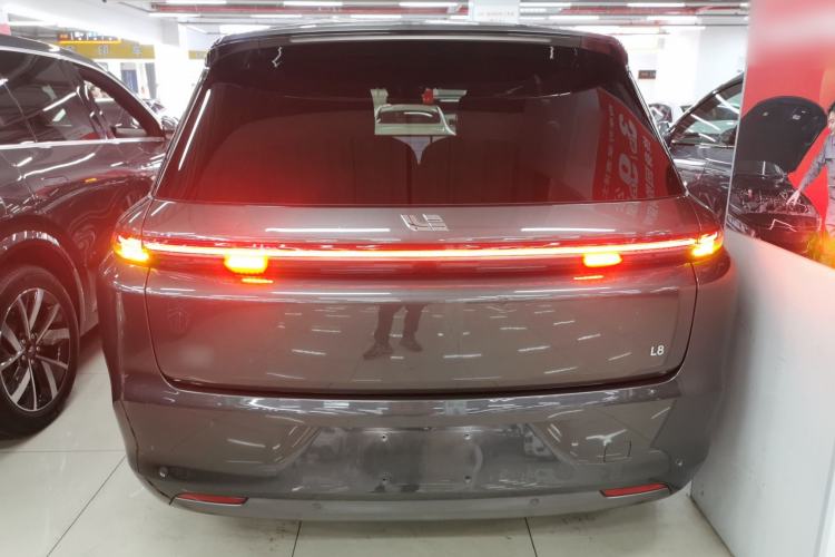 Used Li Auto L8 2023 Pro Model Rear