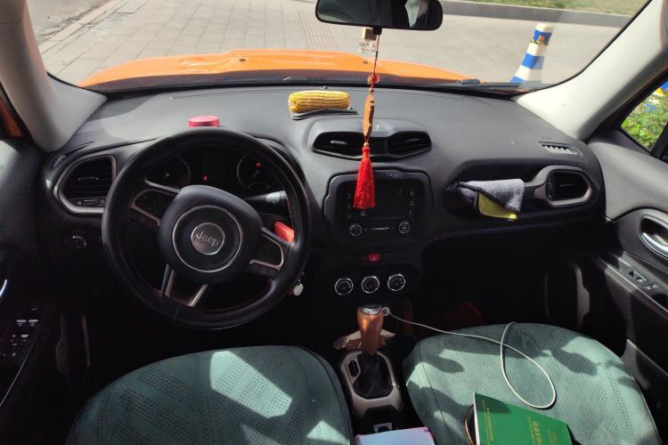 Used Jeep Renegade 2016 1.4T Automatic High-Energy Version
