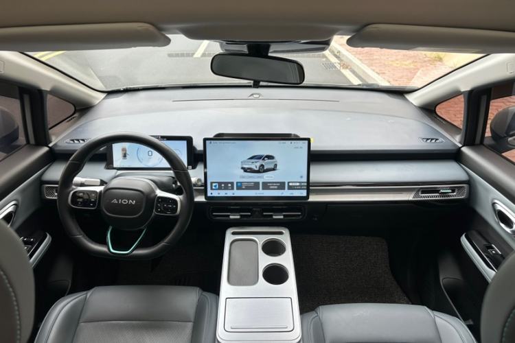 Used AION Y 2022 Plus 70 Smart Edition