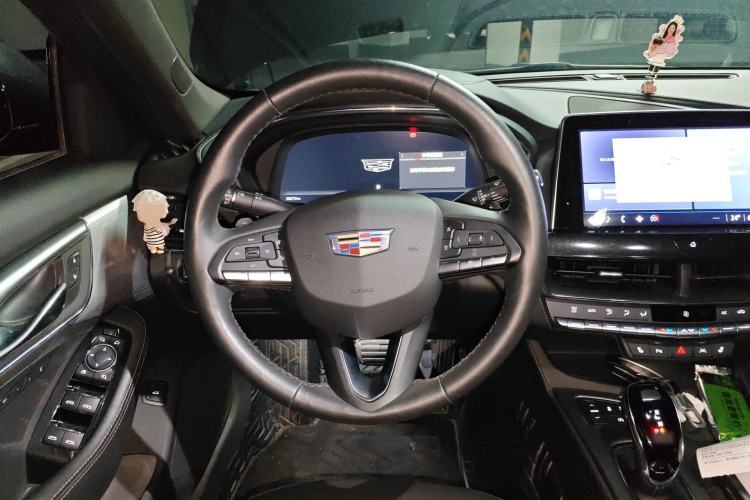 Used Cadillac CT5 2023 28T Prestige Model Steering Wheel