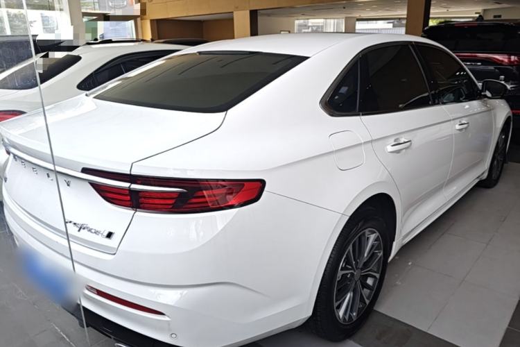 Used Geely Auto Preface 2025 Dongfang Yao 1.5TD Fuyao Edition