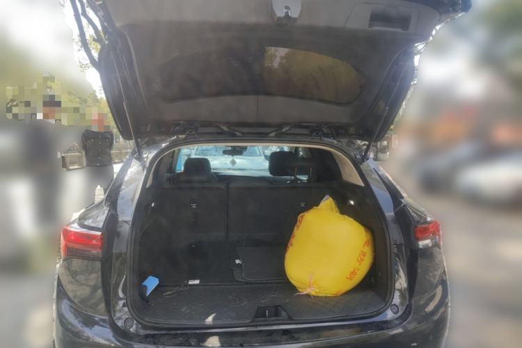 Used Buick Envision 2022 Facelift Encore S 552T Two-Wheel-Drive Luxury Model
