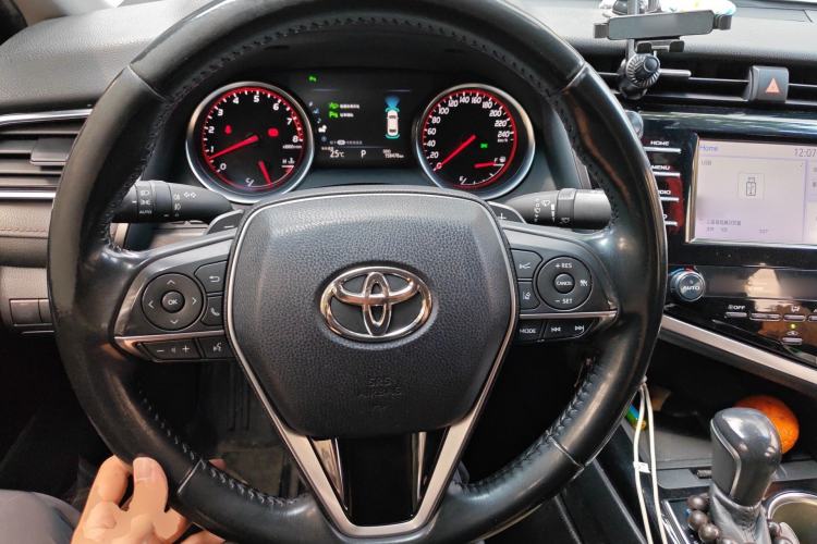 Used Toyota Camry 2018 2.0S FENGSHANG Edition
