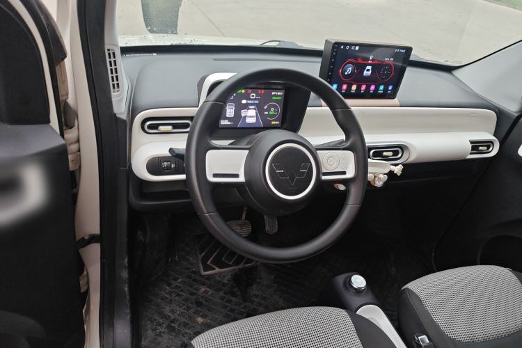 Used Wuling Hongguang MINIEV 2024 3rd Generation 215km Youth Edition Steering Wheel