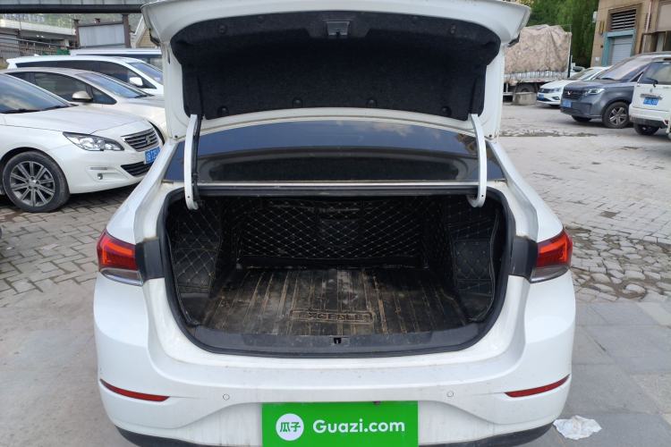 Used Buick GT 2021 1.3T Automatic Mild Hybrid Elite Version Trunk