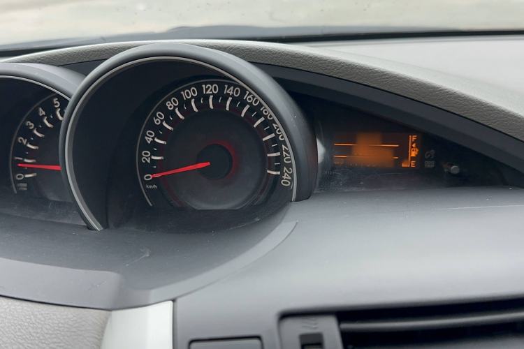 Used Toyota Verso 2014 Starlight 180G CVT Comfortable Multi-Function Edition