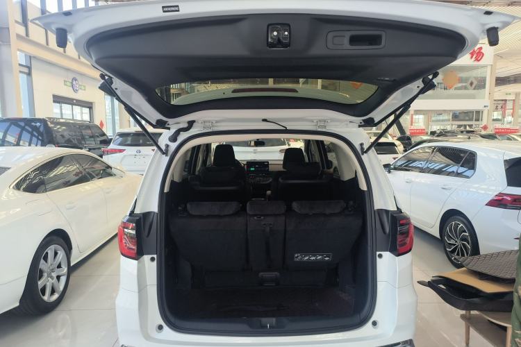 Used Honda Odyssey 2024 2.0L eHEV Sharp & Enjoy Edition