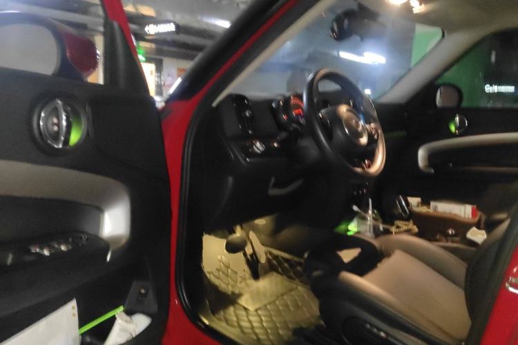 Used MINI Countryman 2019 1.5T COOPER Artist Weekend Travel Edition
