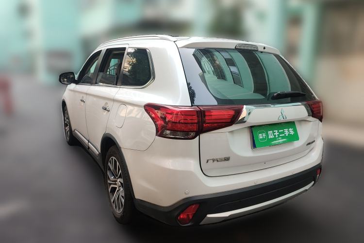 Used Mitsubishi Outlander 2016 2.4L 4x4 Elite Edition 5 Seats