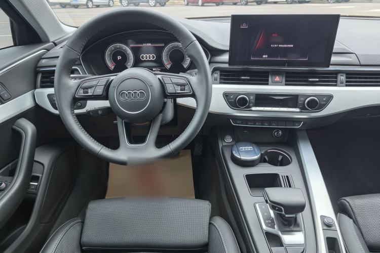 Used Audi A4L 2020 40 TFSI Luxury Dynamic Model