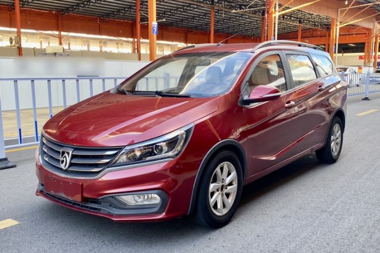 Used Baojun 310W 2017 1.5L Manual Fashion Model China V Guazi used car, China used car export, Used car for sale, Used  cars, Cheapest cars for sale