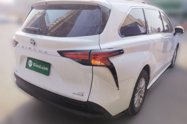 Used Toyota SIENNA 2021 2.5L Hybrid Comfort Edition