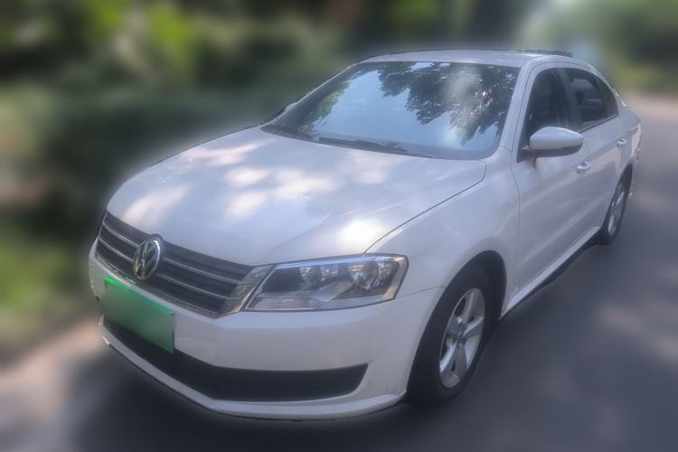 Used Volkswagen Lavida 2013 Revised Classic 1.6L Manual Fashion Edition
