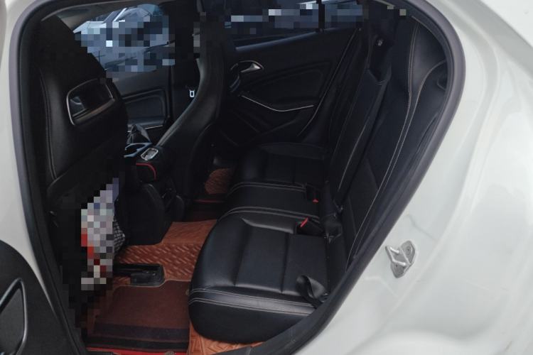 Used Mercedes-Benz GLA 2015 GLA 200 Fashion Model
