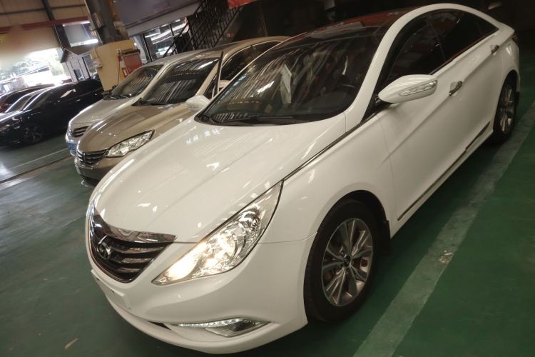 Used Hyundai Sonata 2014 2.4L Automatic Leading Edition China V Standard