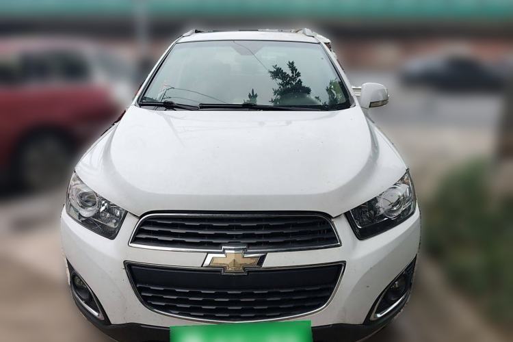 Used Chevrolet Captiva 2015 2.4L 4x4 Flagship Edition 7-Seater