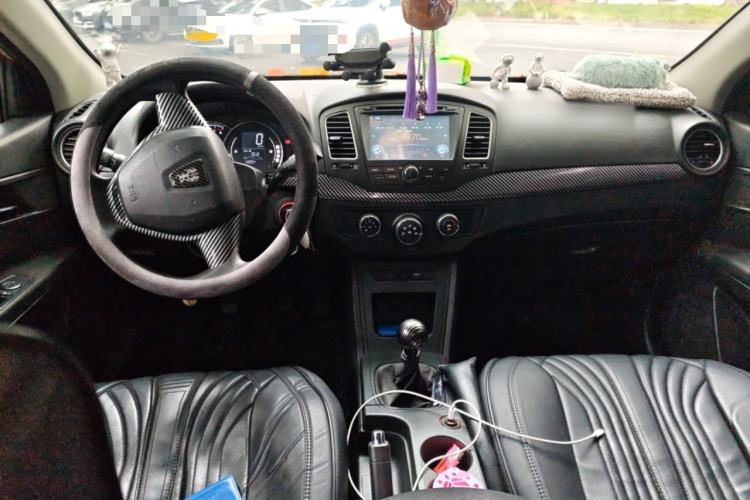 Used Roewe 350 2015 1.5L Manual Luxury Sunroof Edition