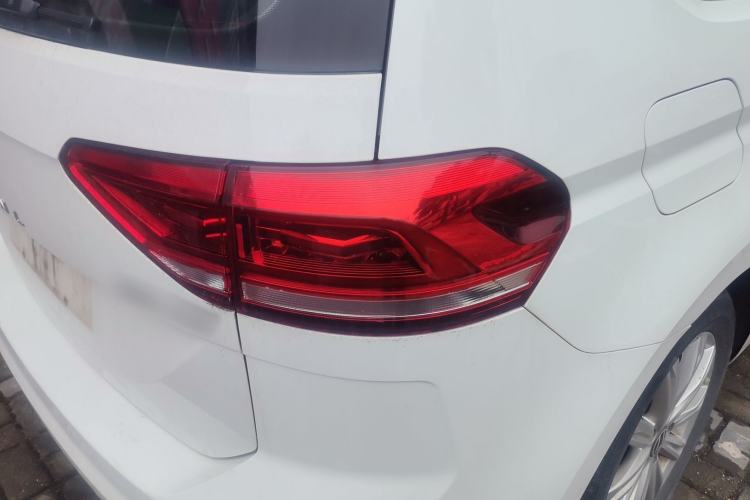 Used Volkswagen Touran 2021 Touran L 280TSI DSG Comfort Edition 7 Seats Right Rear Taillight