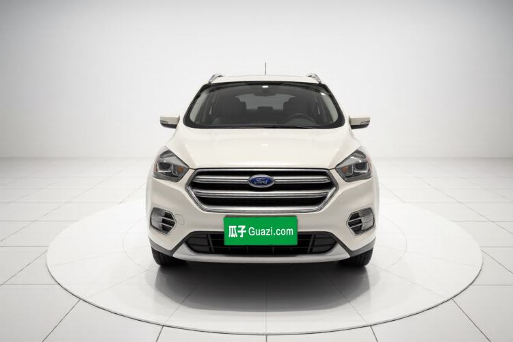 Used Ford Kuga 2017 EcoBoost 180 Two-Wheel-Drive Platinum Edition
