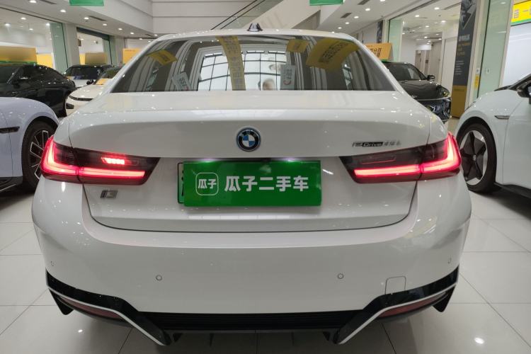 Used BMW i3 2022 eDrive 35 L
