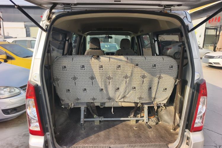 Used Wuling Rongguang S 2021 1.2L Base Model 7-Seater LSI
