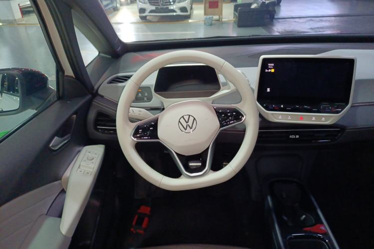 Used Volkswagen ID.3 2024 Outstanding Edition
