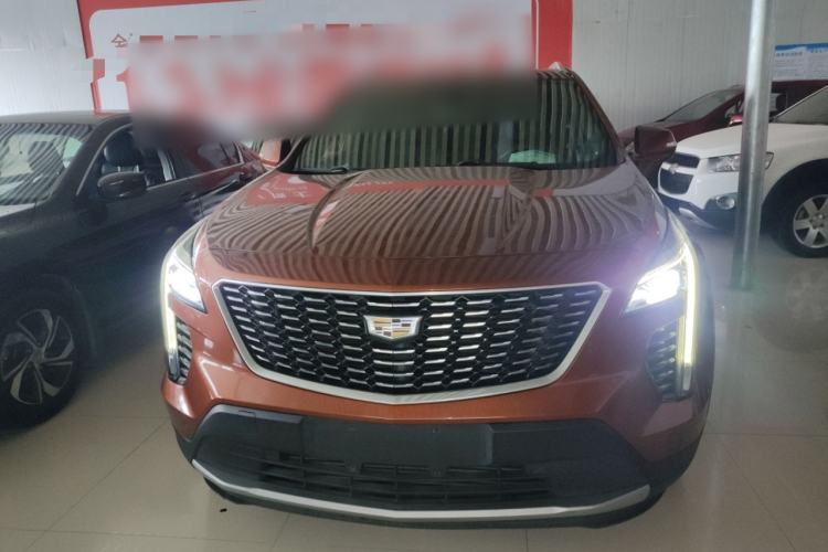 Used Cadillac XT4 2018 28T Two-Wheel Drive Leading Version Front
