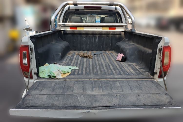 Used Great Wall Wingle 6 2014 2.0T Two-Wheel Drive Elite Version 4D20B Trunk