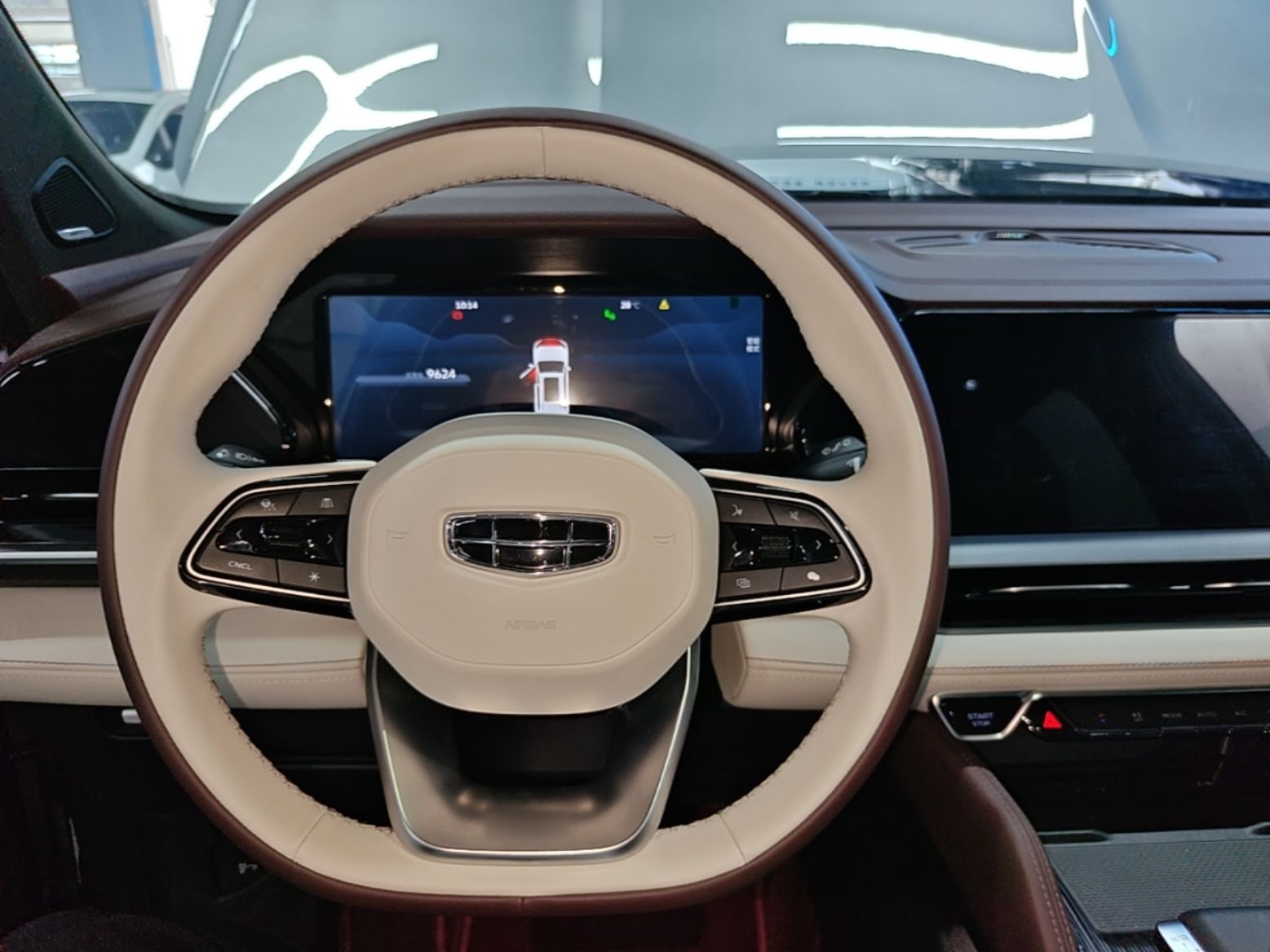 Geely Auto Monjaro L 2021 2.0TD High-Power Automatic All-Wheel-Drive Flagship Version — снимка 13