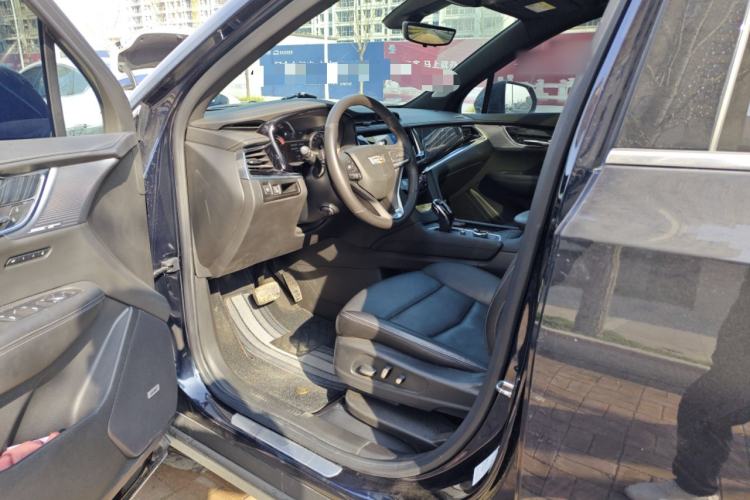 Used Cadillac XT6 2022 2.0T Six-Seater Four-Wheel Drive Luxury Version