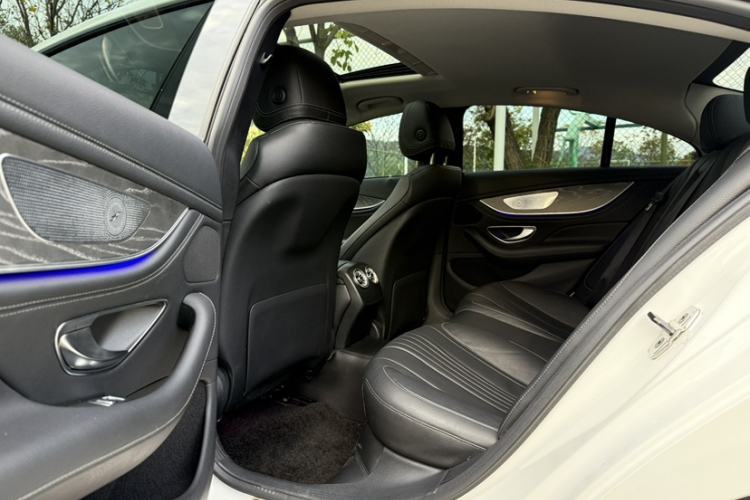 Used Mercedes-Benz CLS 2018 CLS 300 Dynamic Edition
