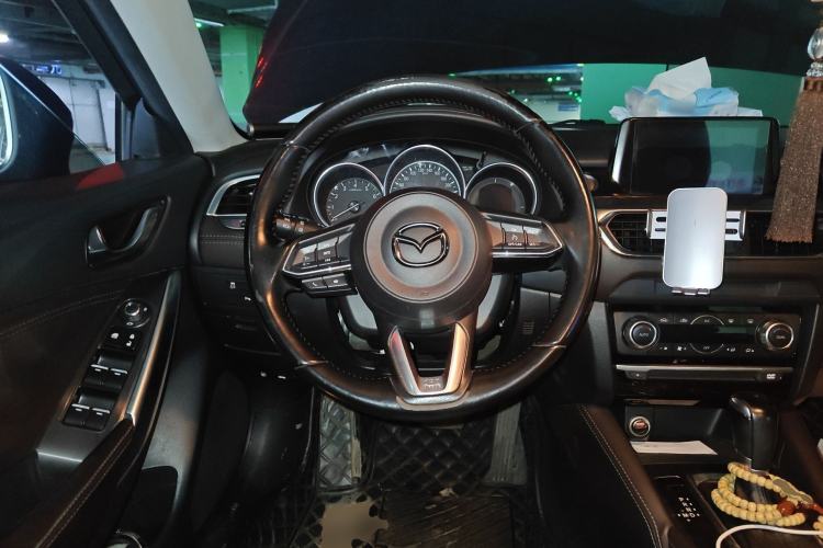 Used Mazda Atenza 2018 2.0L Blue Sky Luxury Edition China V Standard Steering Wheel